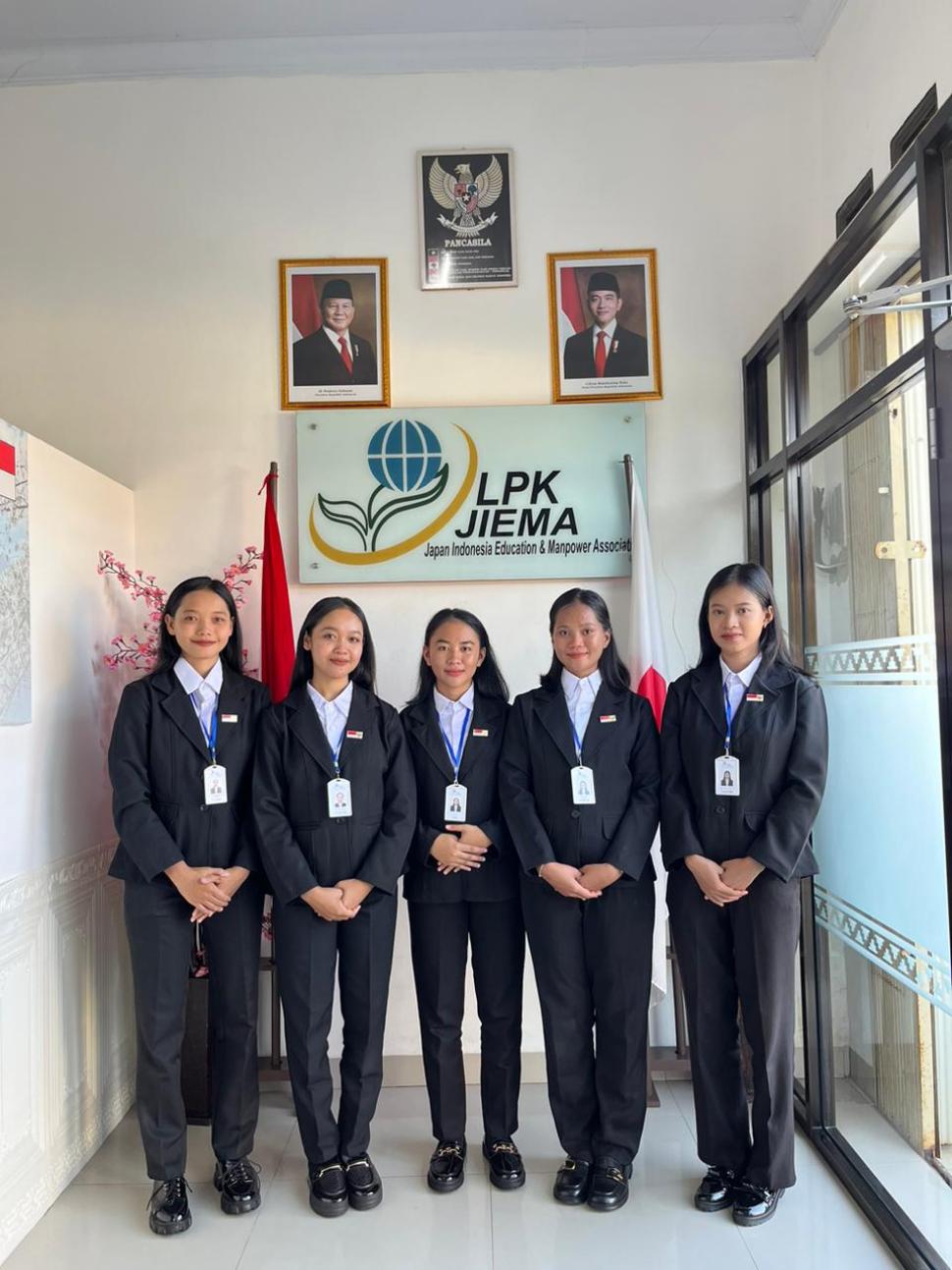 KEBERANGKATAN SISWA